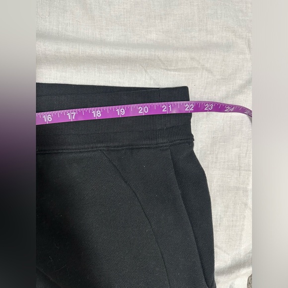 New Lululemon Scuba High-Rise Jogger *Fleece 28" !!! - Picture 7 of 11